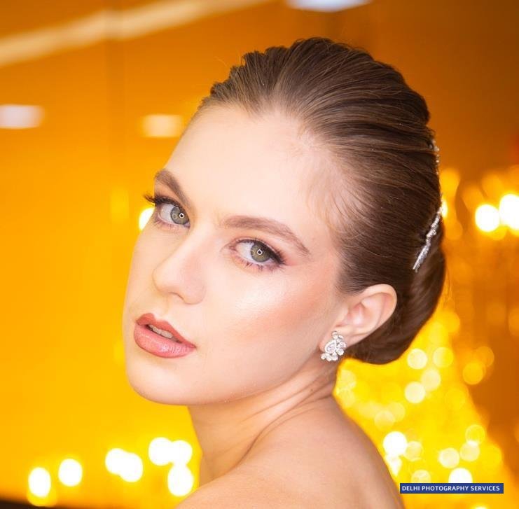Camila Verniano Photo 2
