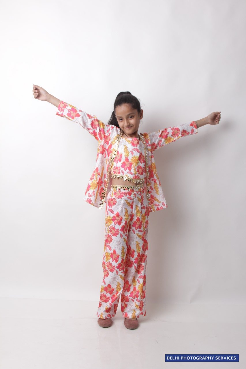 Aarvi Photo 12