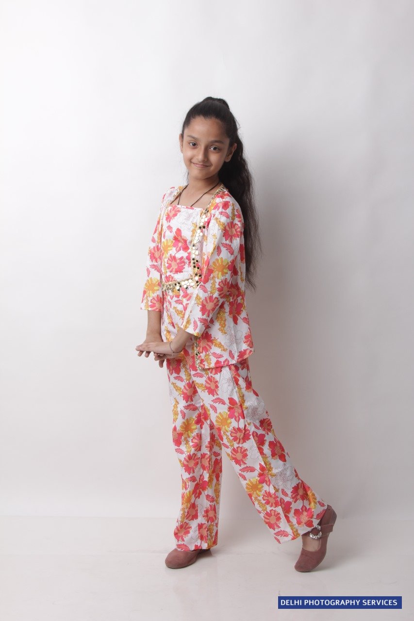 Aarvi Photo 4