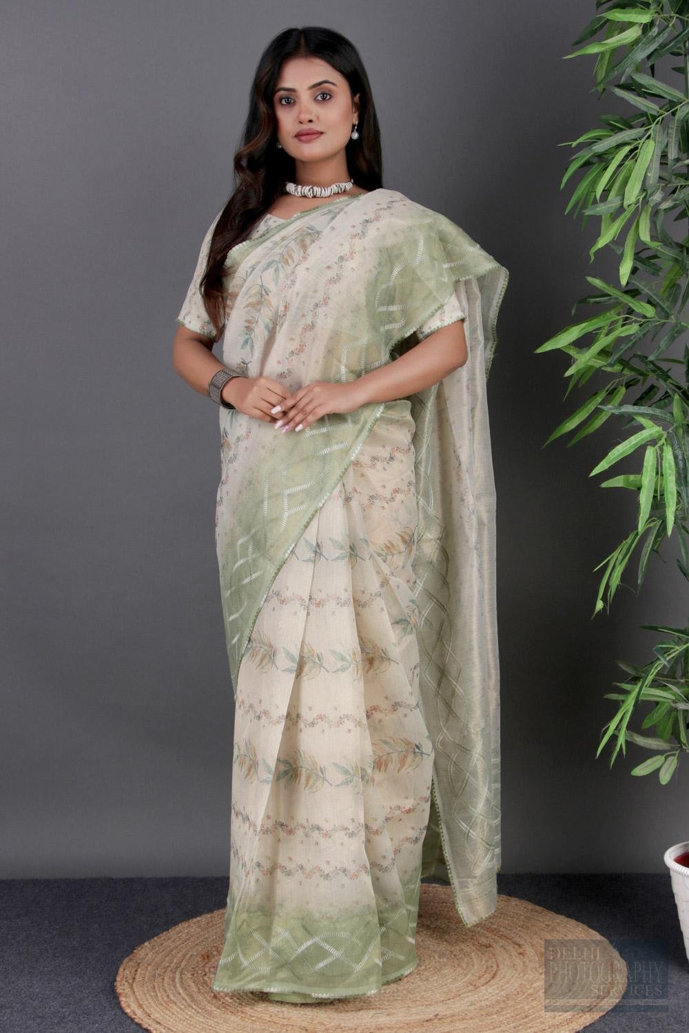 Ragini Photo 25