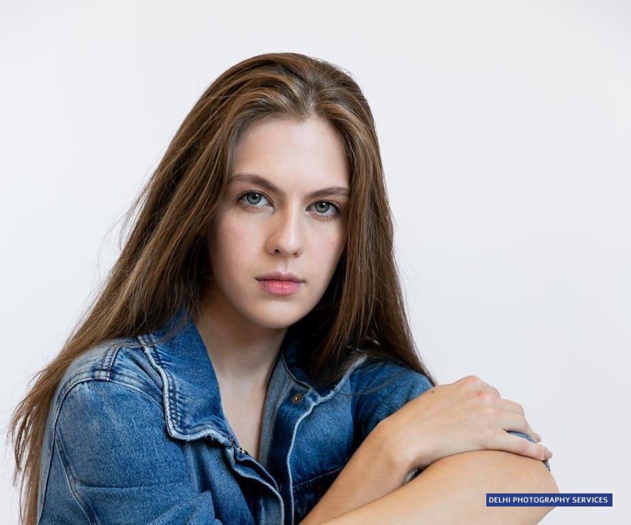 Camila Verniano Photo 28